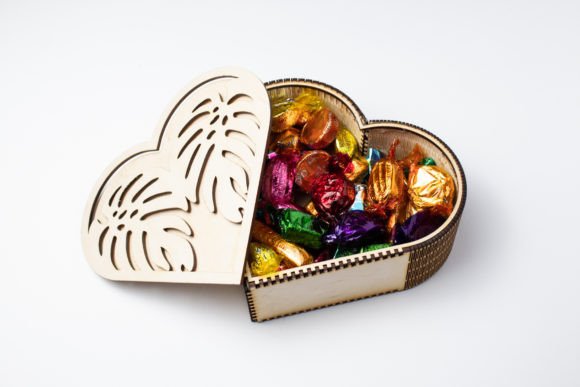 3D SVG Heart-shaped Chocolate Box Design for Holiday Projects
