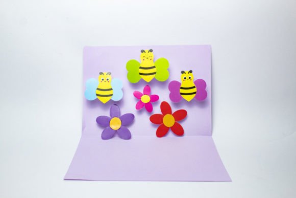 Pop-up Card - Bees and Flowers Review for Real Projects